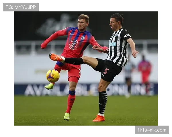 切尔西阵容规模持续扩张，但结构问题逐步反映，对赛季竞争格局带来变化