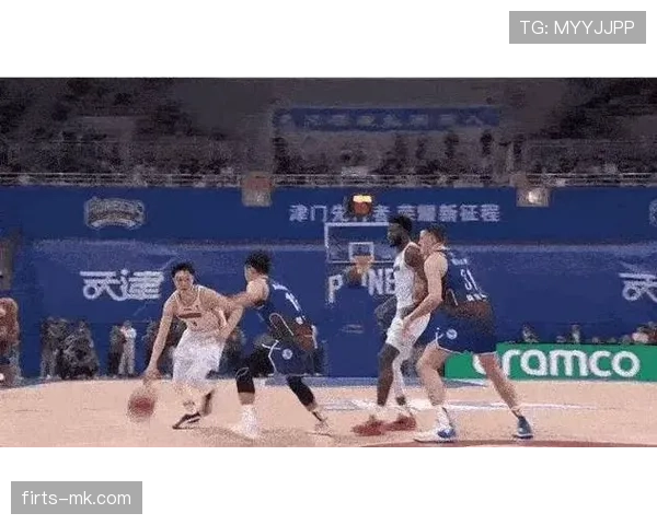 篮球假摔判罚标准是什么？带你看懂裁判如何认定违规行为